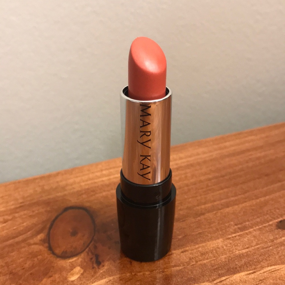 Sunset Peach - Mary Kay Gel Semi-Matte Lipstick